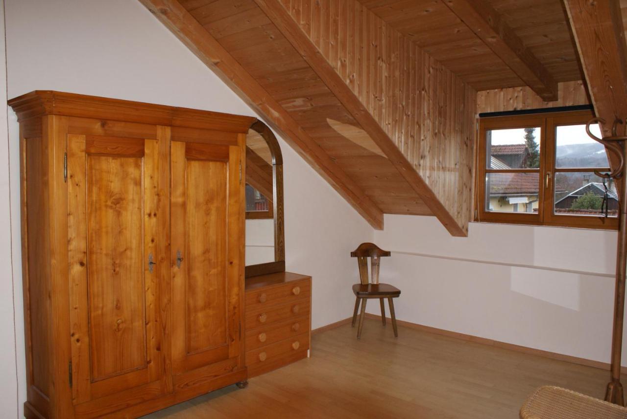 Rustikale Und Grosszuegige Ferienwohnung Kasperske Hory Dış mekan fotoğraf